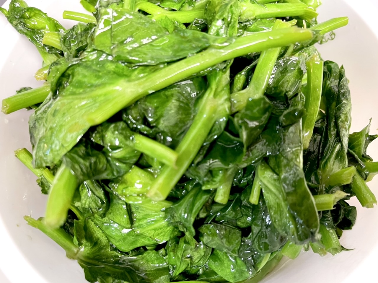 Order 419. Stir-Fried Snow Pea Sprouts food online from Land Of Plenty store, New York on bringmethat.com