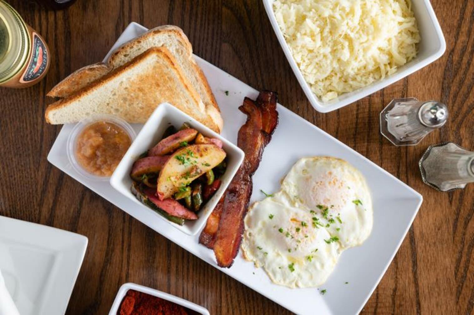 Order Glynn Street Sunrise Breakfast food online from Gocha Breakfast Bar store, Fayetteville on bringmethat.com