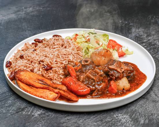 Order Oxtails food online from Navariah's Kitchen store, Spring Lake on bringmethat.com