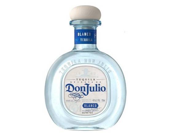 Order Don Julio Blanco, 750mL tequila (40.0% ABV) food online from Pit Stop Liquor Mart store, El Monte on bringmethat.com