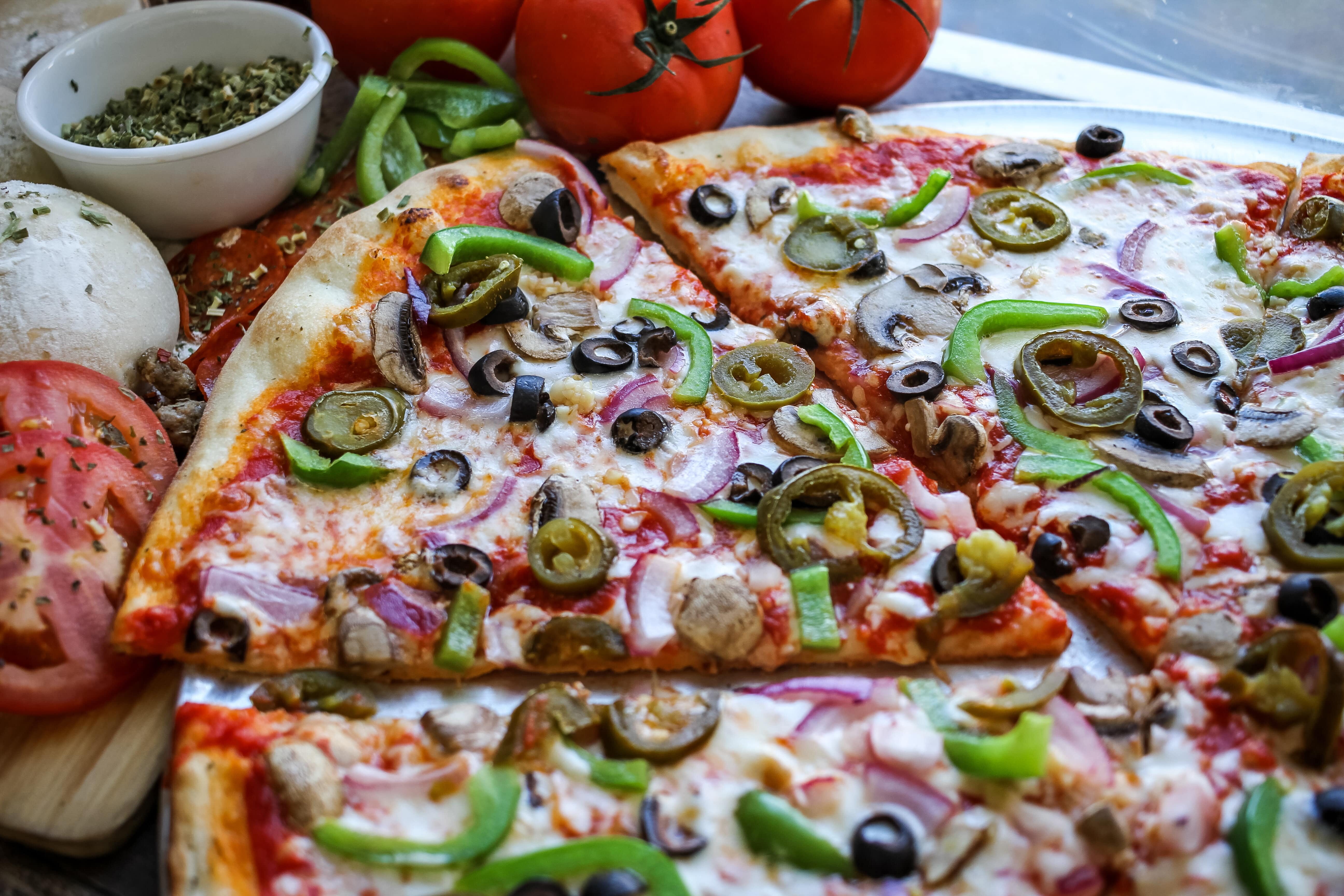 Order Vegetarian Pizza - 18" food online from Sarpino's Pizzeria Buckhead store, Atlanta on bringmethat.com