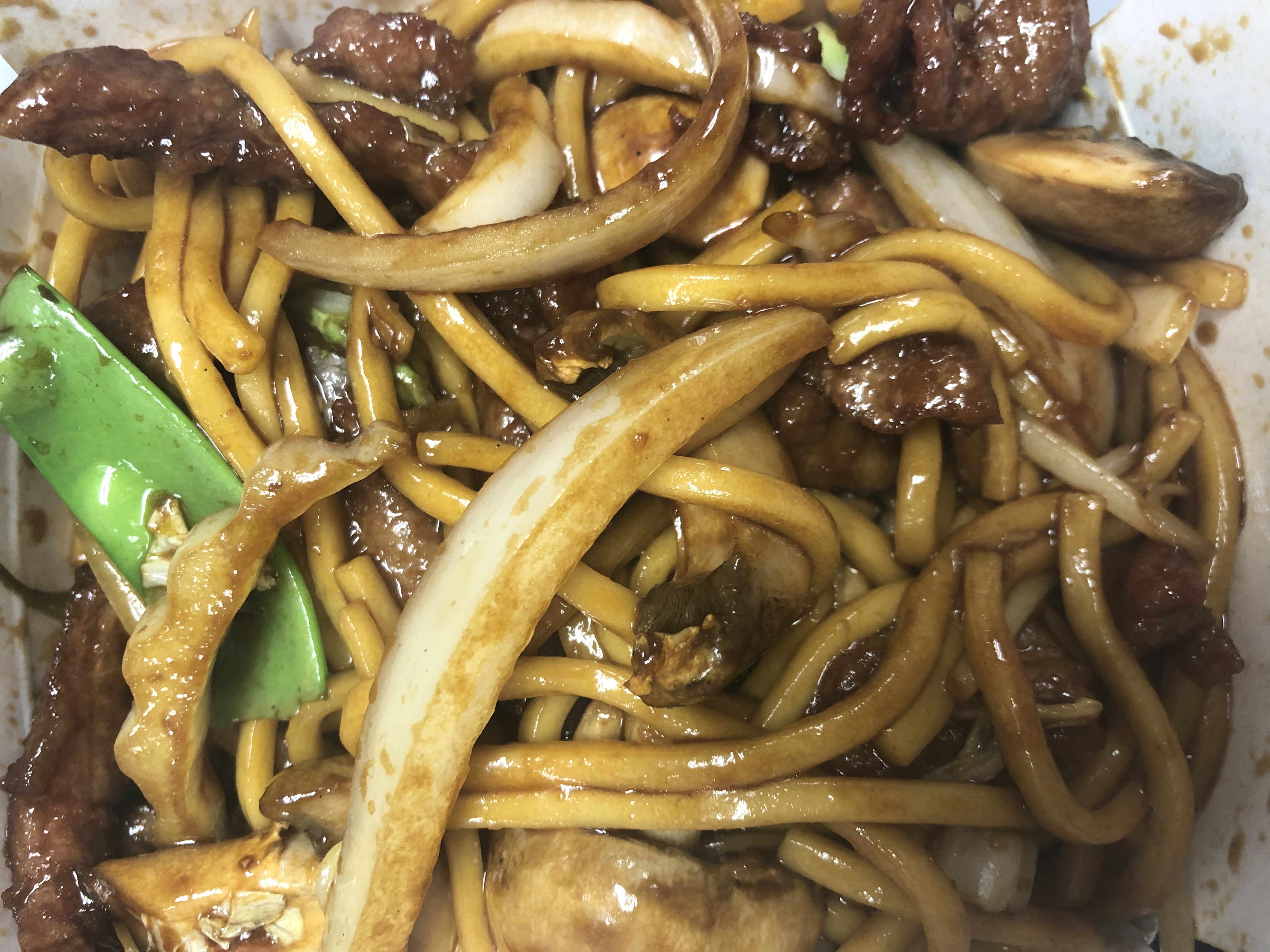 Order Beef Lo Mein food online from Golden Dragon store, Annapolis on bringmethat.com