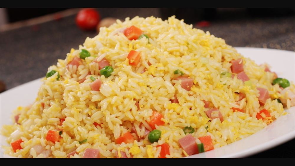 Order 28. Roast Pork Fried Rice food online from Hunan of Stow store, Stow on bringmethat.com