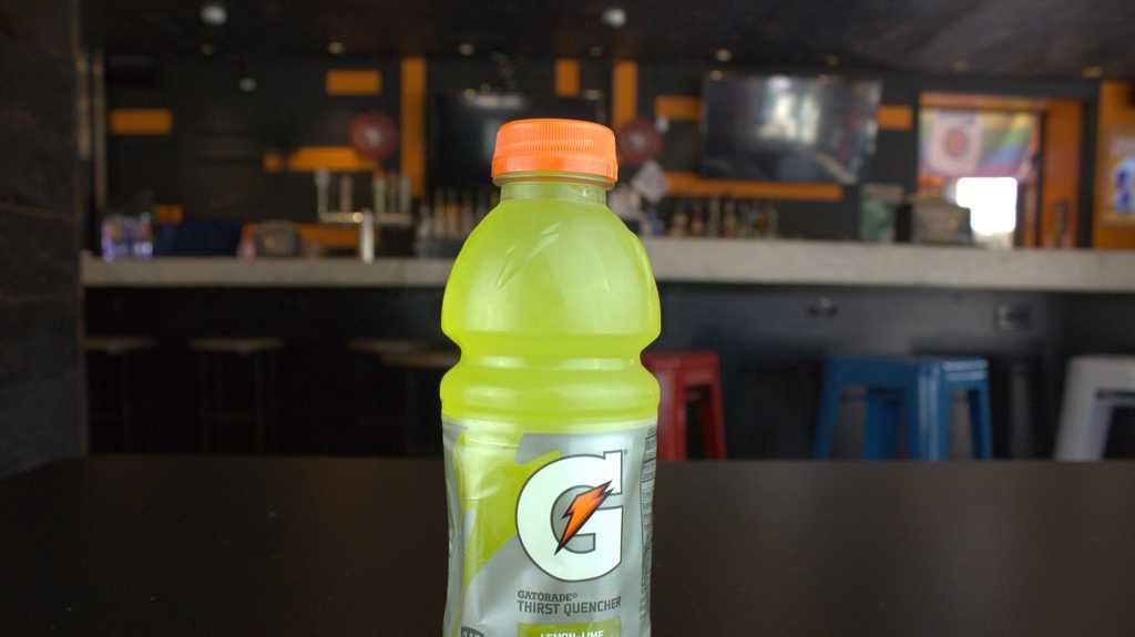 Order Cool Blue Gatorade food online from Cheesie's store, Chicago on bringmethat.com