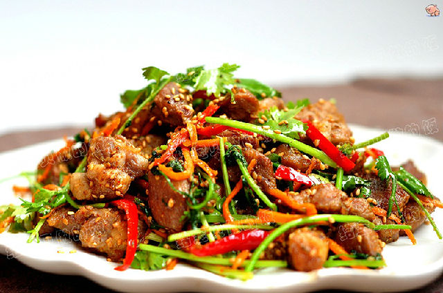 Order D3. Stir Fried Lamb with Pepper and Cilantro food online from Prosperity Szechuan Cuisine store, Stockton on bringmethat.com