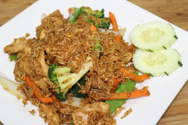 Order Thai fried rice food online from Amazing Thai store, Jacksonville on bringmethat.com
