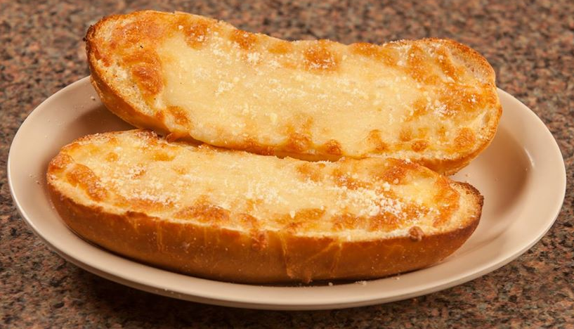 Order Cheese Garlic Bread food online from Cecil Whittaker's Pizzeria store, St. Louis on bringmethat.com