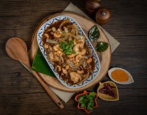 Order Lemongrass Chicken food online from Morningside Thai Restaurant store, Houston on bringmethat.com