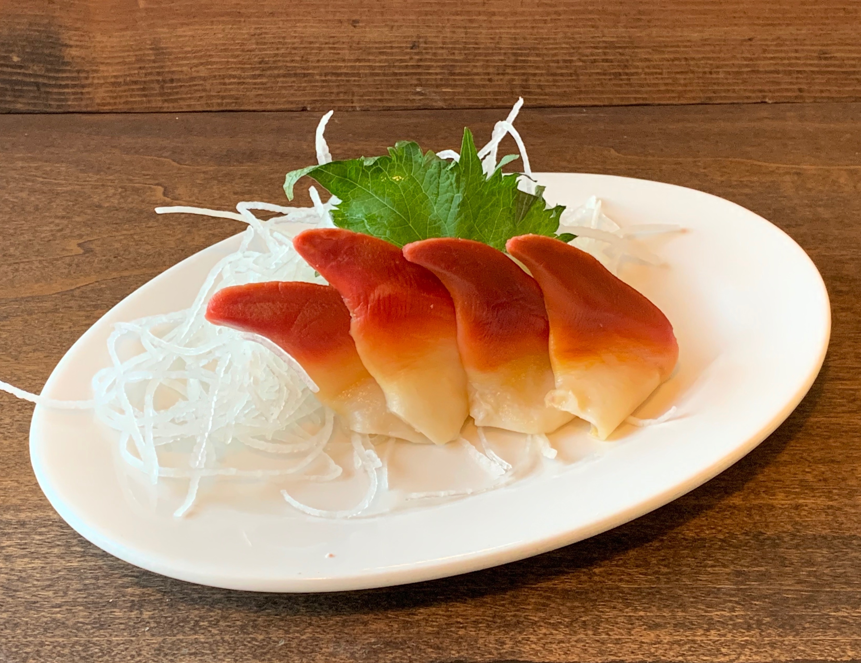 Order 4pc Sashimi - Canadian Clam food online from Minato Sushi store, Lake Forest on bringmethat.com