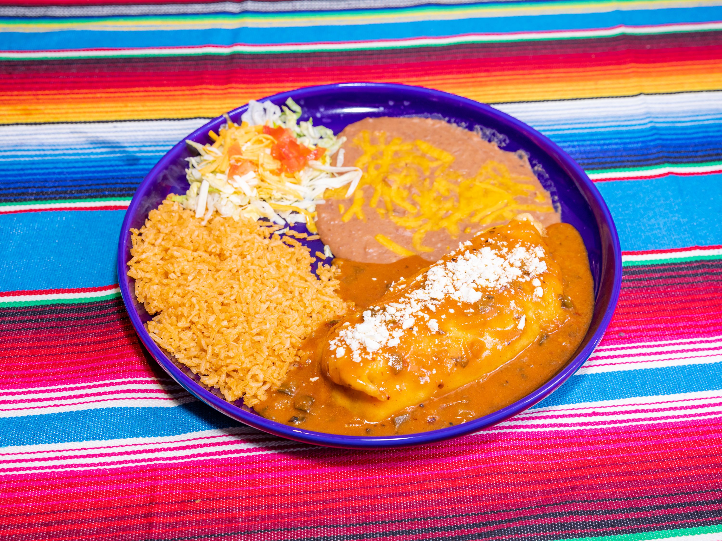 Order Chile Relleno Plate food online from R Vida Cantina store, Citrus Heights on bringmethat.com