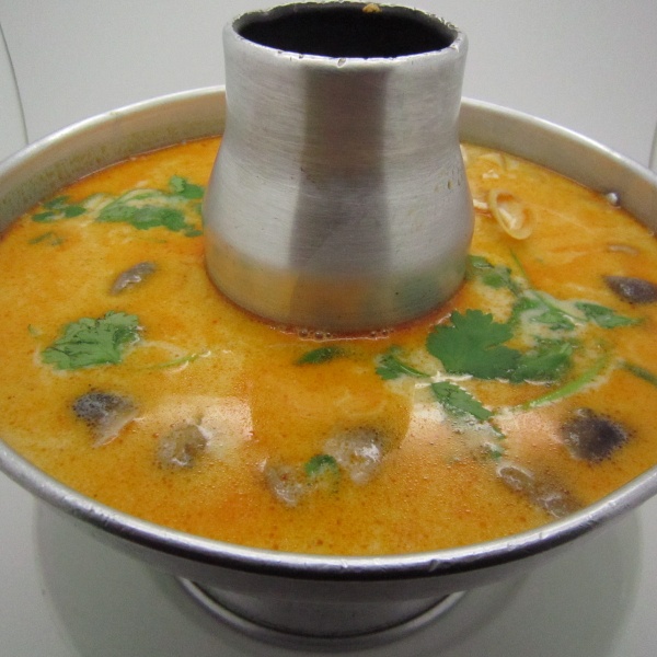 Order 25. Tom Kha Soup food online from Flavors of Thai store, Los Angeles on bringmethat.com