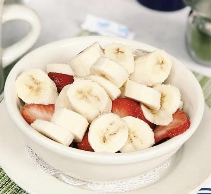 Order Bowl of Strawberries and Bananas food online from Ej's luncheonette store, New York on bringmethat.com