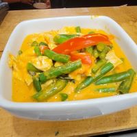 Order Panang Curry food online from Rice By Mama 2 store, Ventura on bringmethat.com
