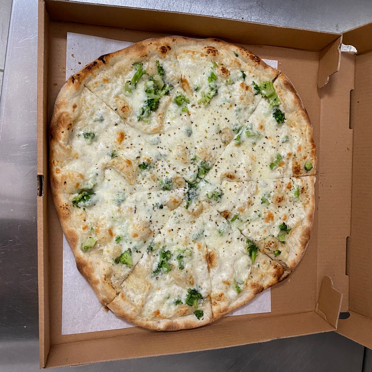 Order White Broccoli Pizza - Medium 14'' (6 Slices) food online from Pujols Pizzeria store, Bethlehem on bringmethat.com