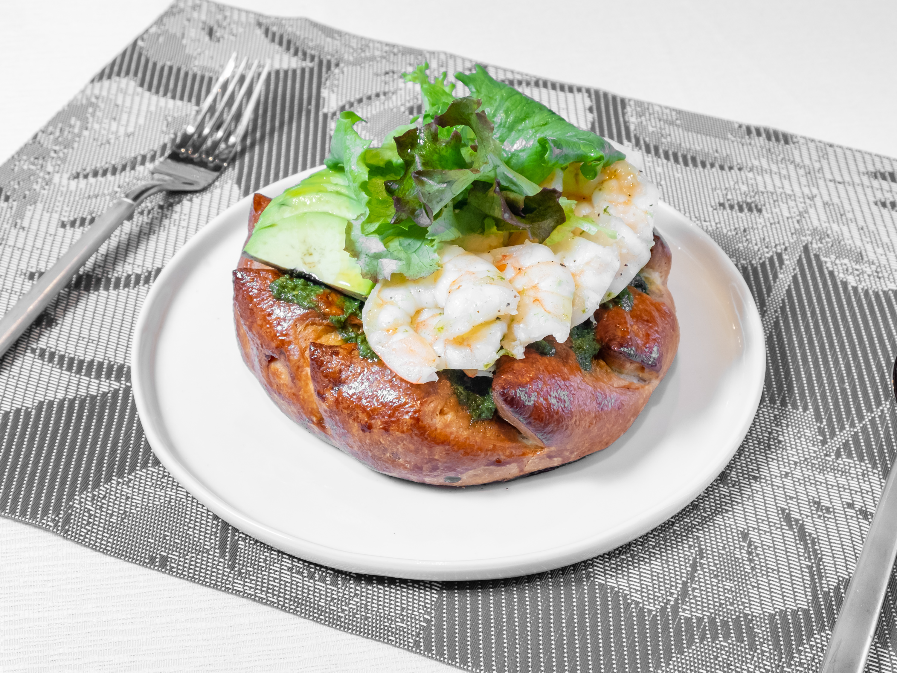Order Tandoor Flatbread with Shrimp and Avocado food online from Lali Restaurant store, Philadelphia on bringmethat.com