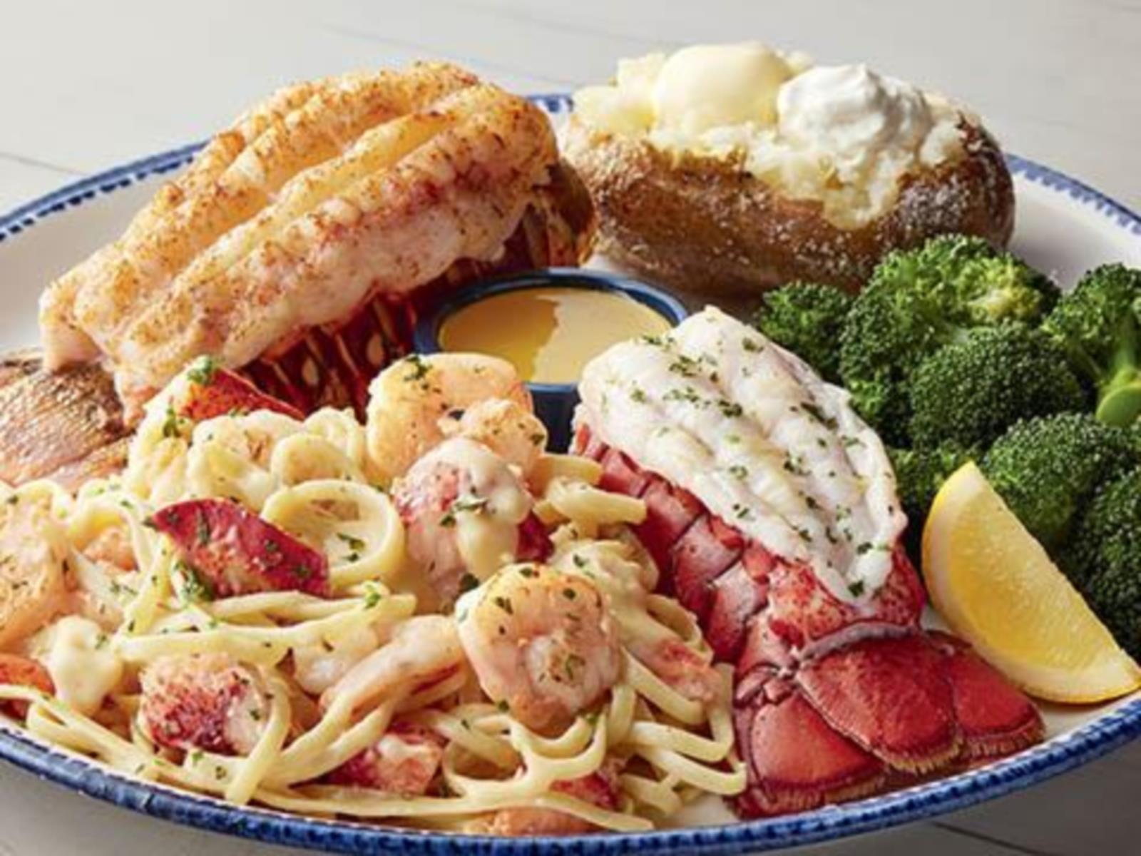 Order Lobster Lover's Dream® food online from Red Lobster store, Shenandoah on bringmethat.com