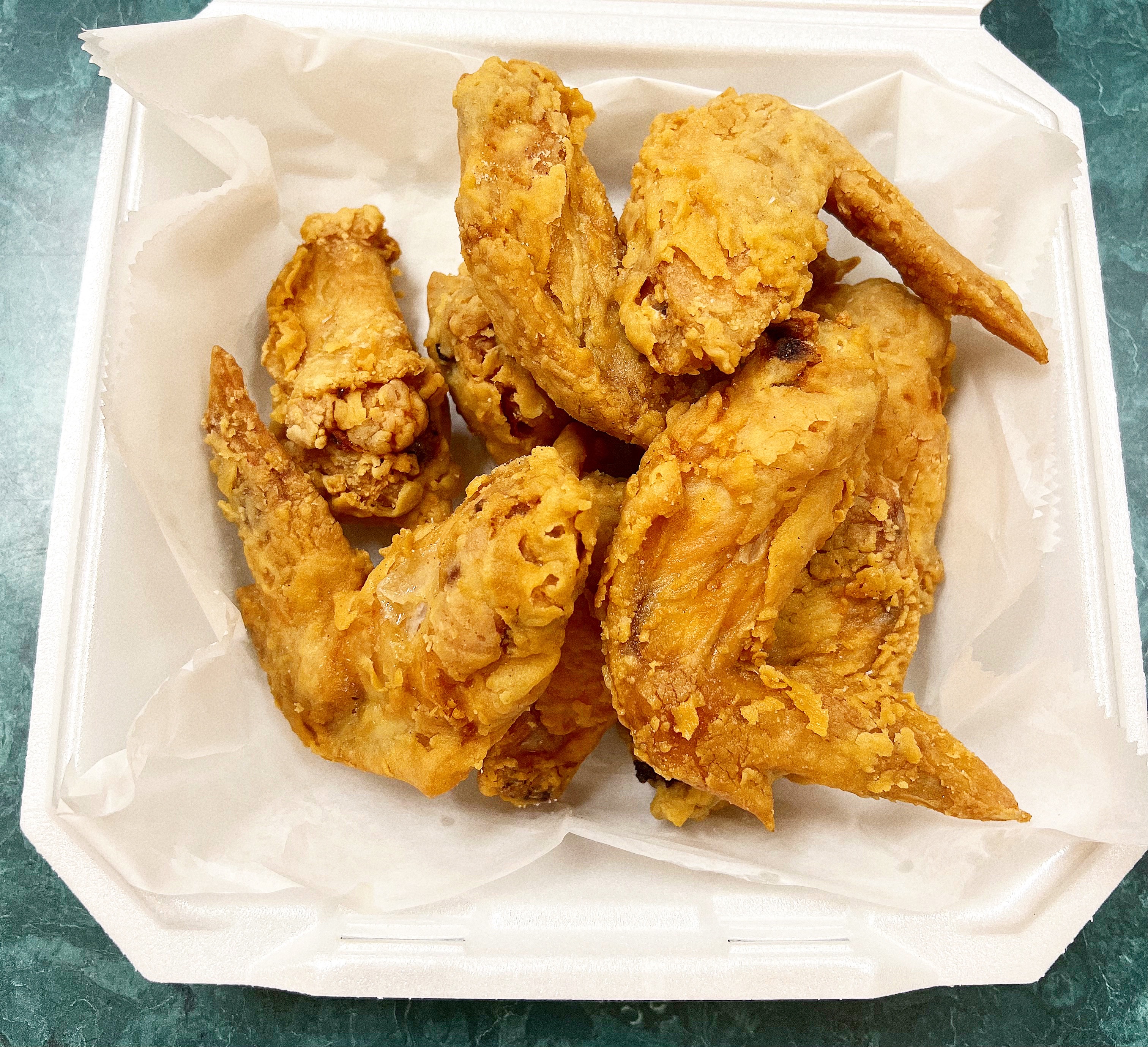 Order 10. Chicken Wings food online from Golden China Express store, Worthington on bringmethat.com
