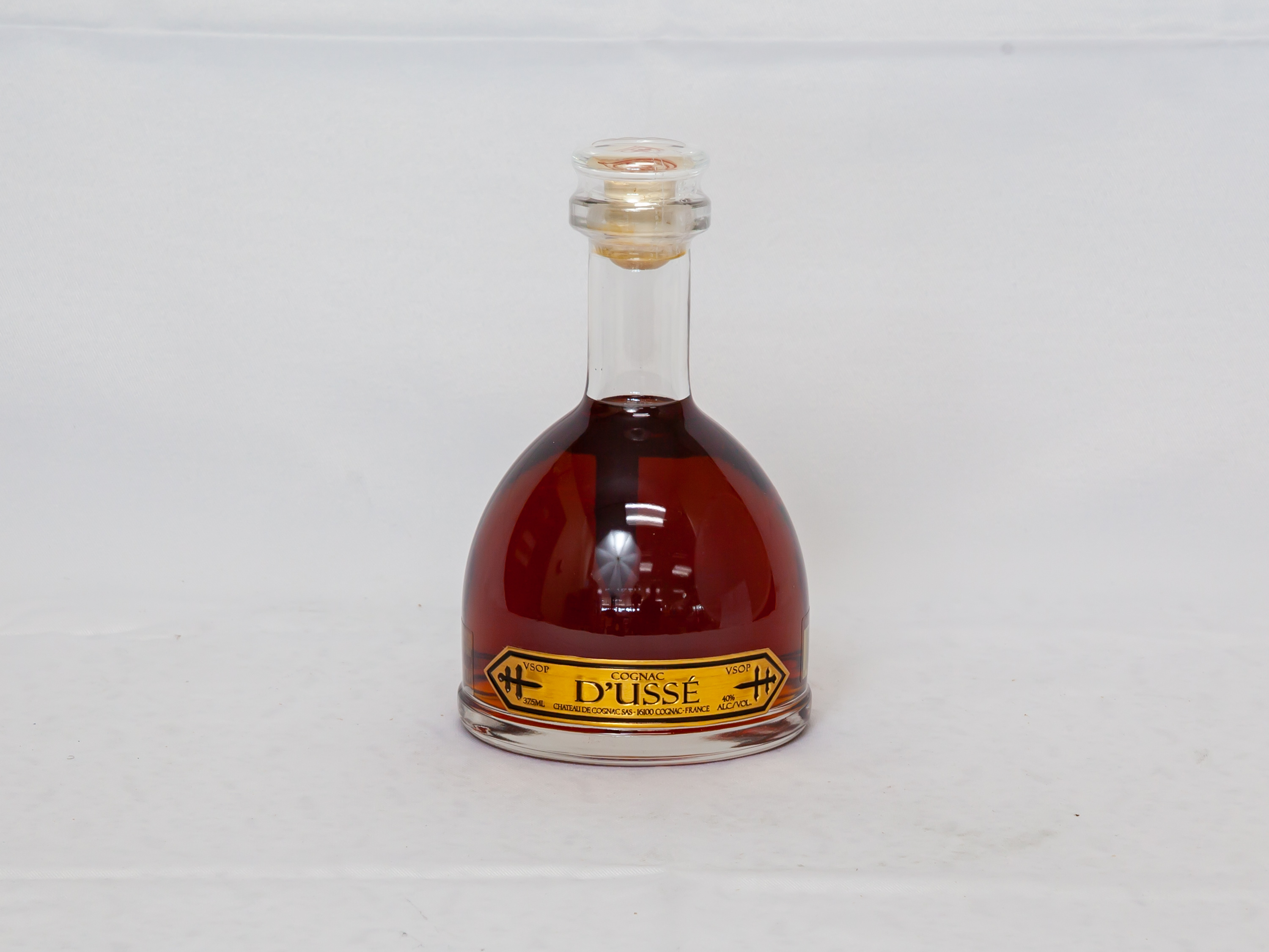 Order Dusse Cognac 375 mL Liquor food online from Country Club Hills Food And Liquor store, Country Club Hills on bringmethat.com