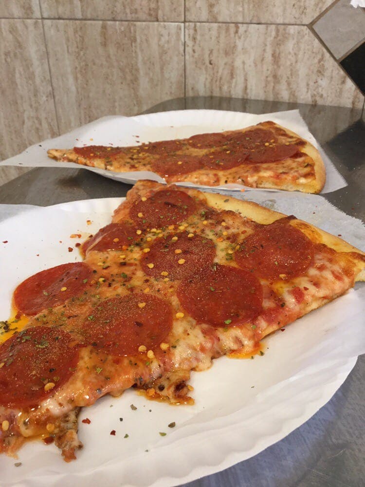 Order Pepperoni Pizza Slice - Pizza by the Slice food online from Not Ray Pizza store, Brooklyn on bringmethat.com