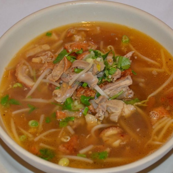 Order Roast Duck Noodles Special food online from Thai Dishes store, Inglewood on bringmethat.com