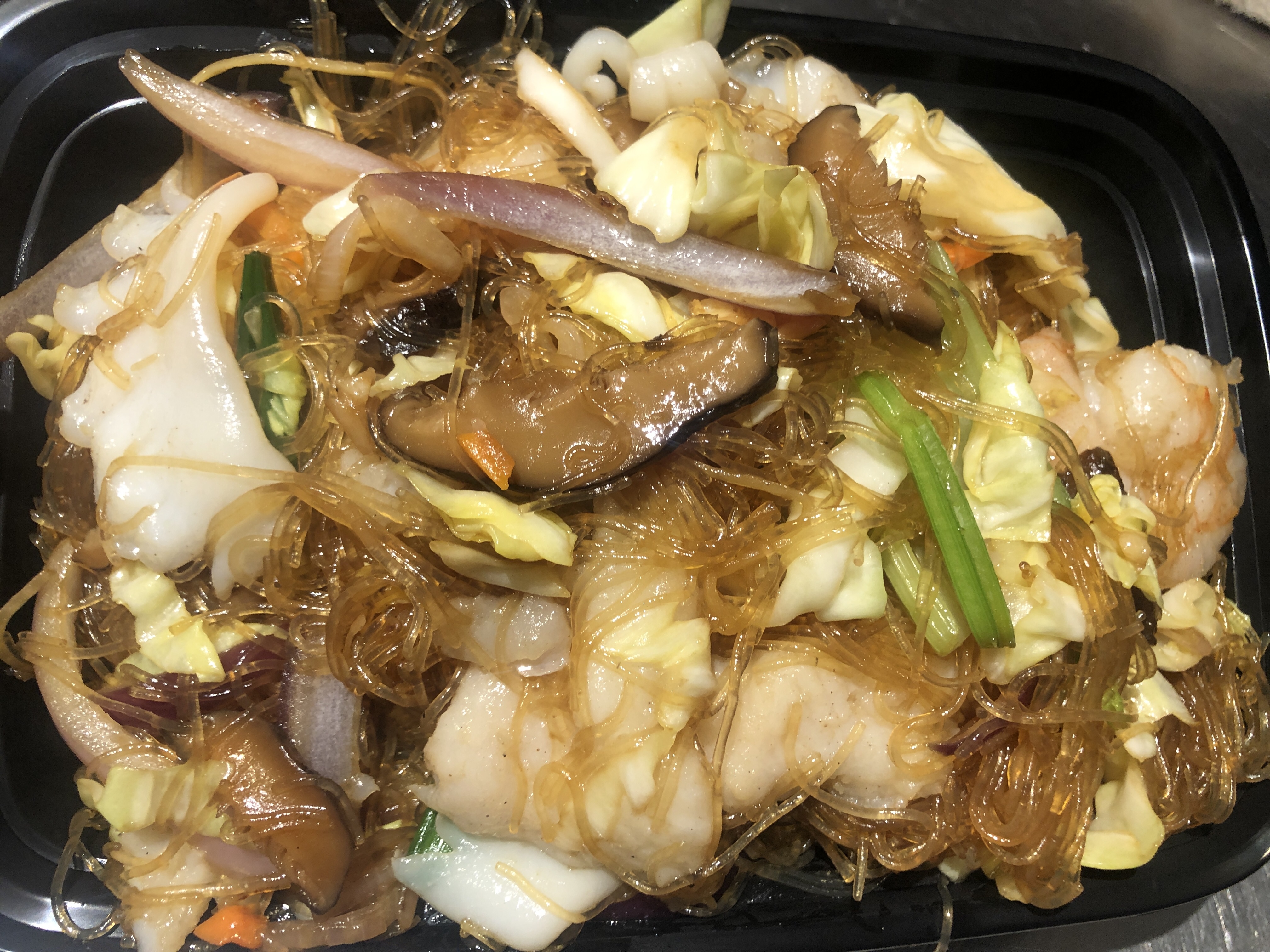 Order Seafood Stir Fry with Vermicelli 海鲜炒粉丝 food online from Golden Coast store, San Francisco on bringmethat.com
