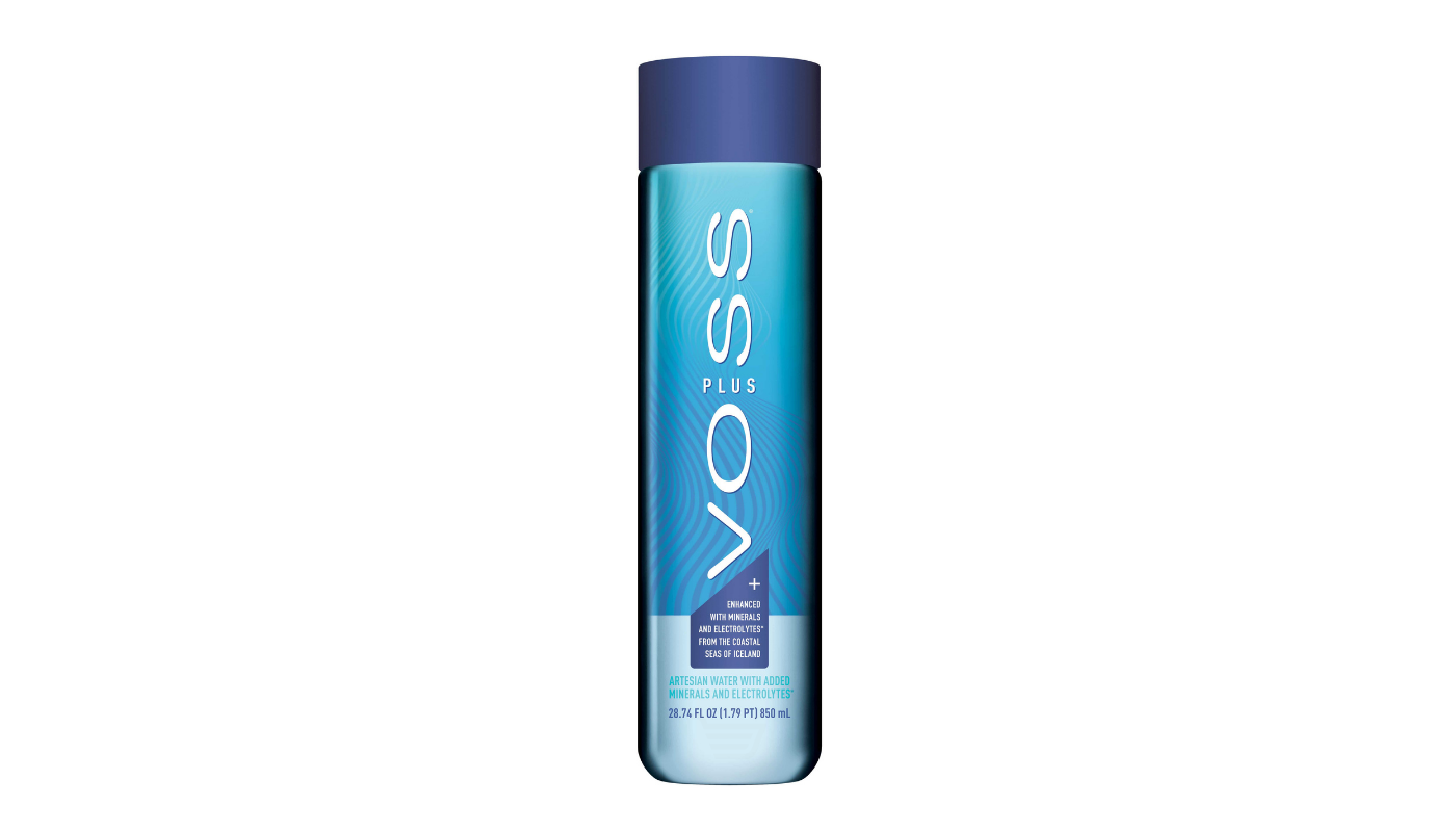 Order VOSS Plus Enhanced Water with Aquamin 28.74 oz Bottle food online from Robert Market store, Los Angeles on bringmethat.com