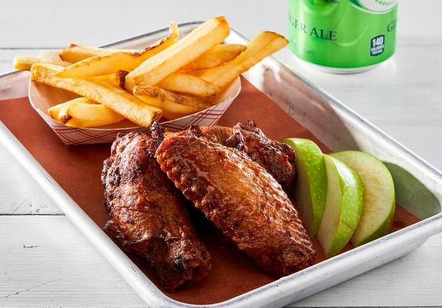 Order Kids Smoked Wing Tray food online from Luella's Bar-B-Que store, Asheville on bringmethat.com
