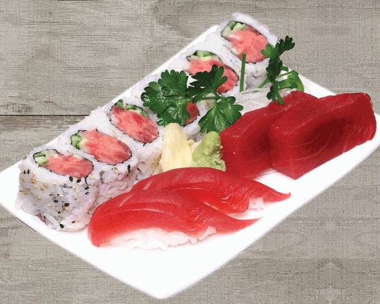Order Combo F food online from Super Sushi & Poke store, Middlesex County on bringmethat.com