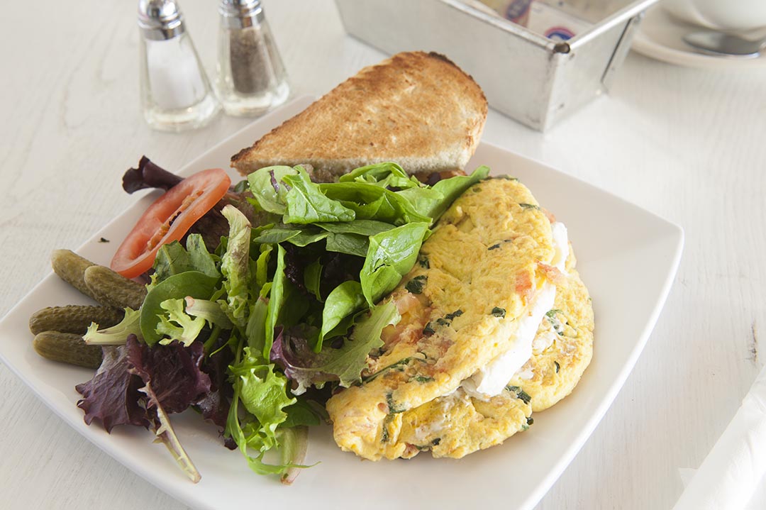 Order Omelette alla Checca food online from Amandine Patisserie Cafe store, Los Angeles on bringmethat.com
