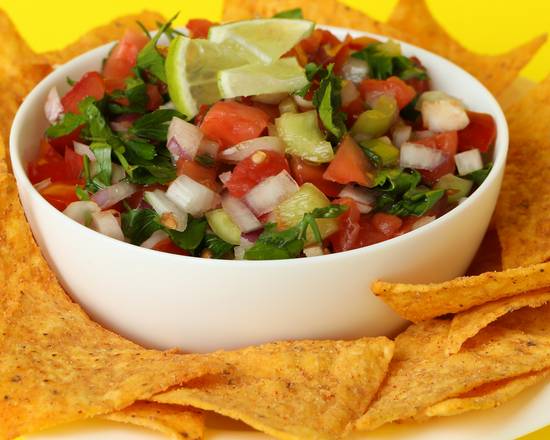 Order Pico de Gallo and Chips Tray food online from Tts Tacos & Tortas Cocina Mexicana store, Chicago on bringmethat.com