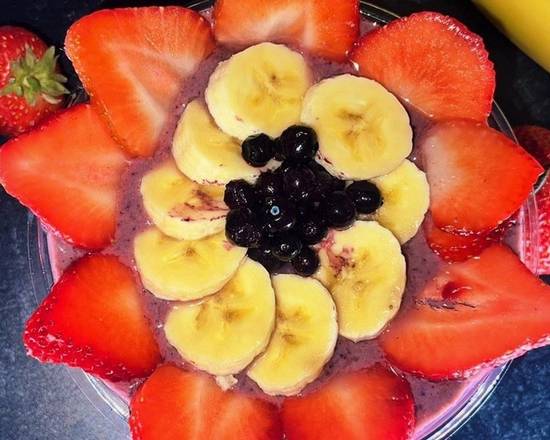 Order 16oz - Acai Banana Berry Bowl food online from Hector's Kitchen and Smoothie Bar store, Mineola on bringmethat.com