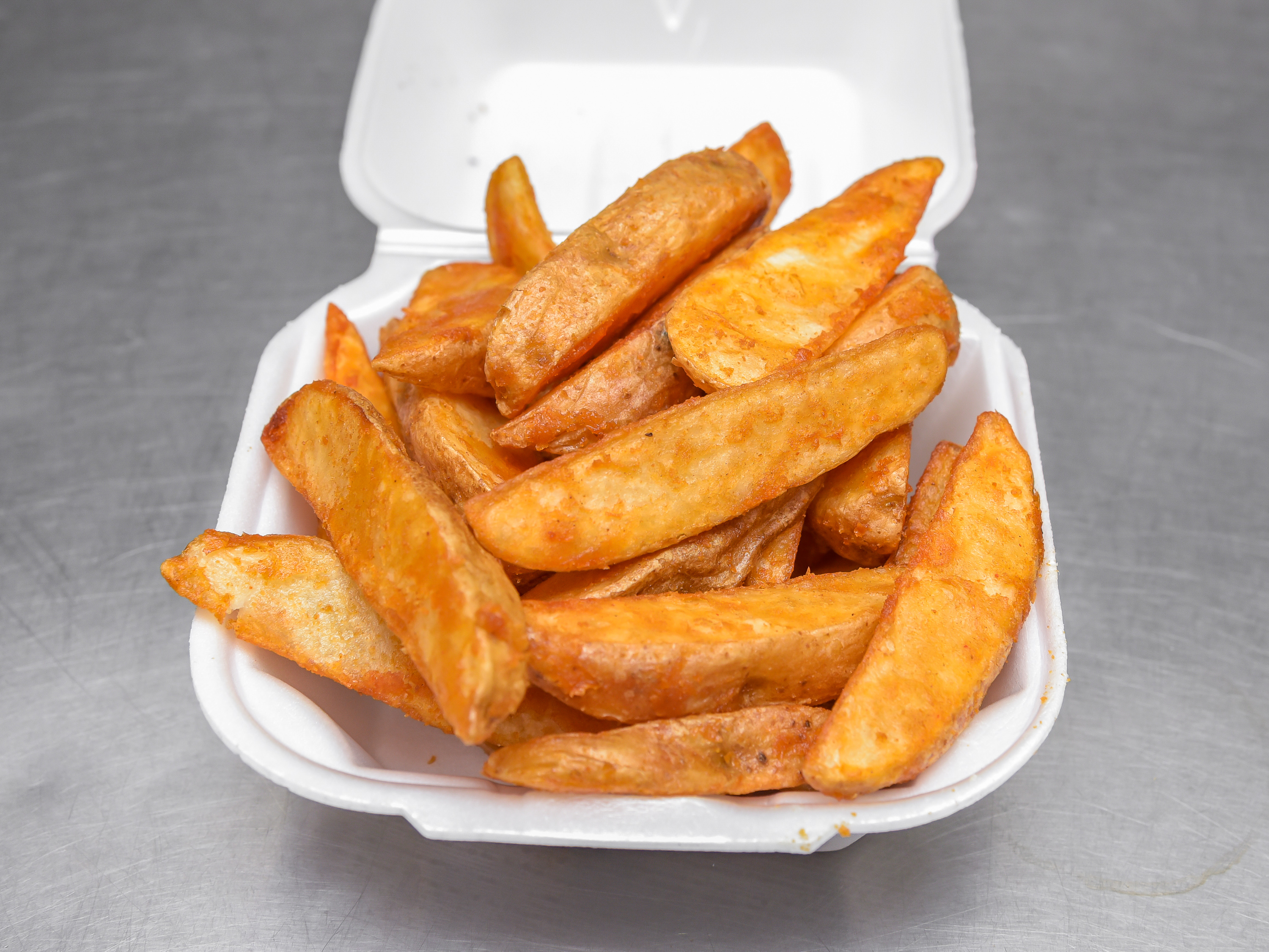 Order French Fries food online from Polos Supreme store, Rochester on bringmethat.com