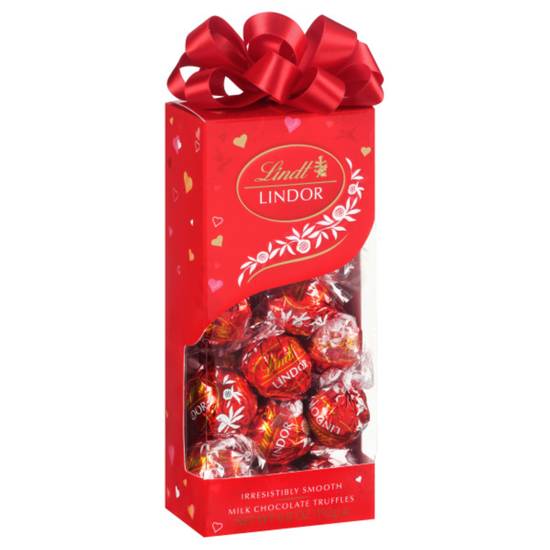 Order Lindt LINDOR Valentine's Milk Chocolate Candy Truffles, Milk Chocolate Candy Shell with Smooth, Melting Center, 6.8 oz. Box food online from Cvs store, WILLIMANTIC on bringmethat.com