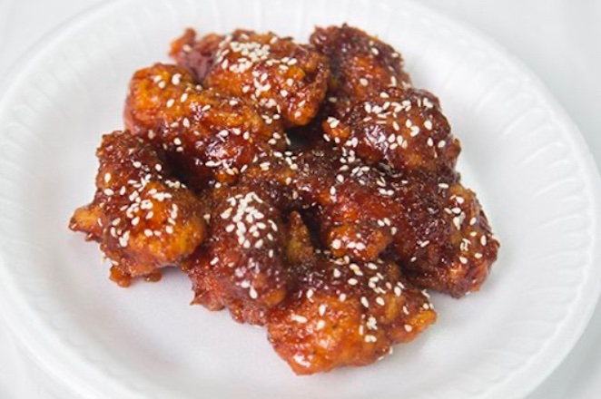 Order Sweet Chicken  food online from Houston Hot Wings store, Stafford on bringmethat.com