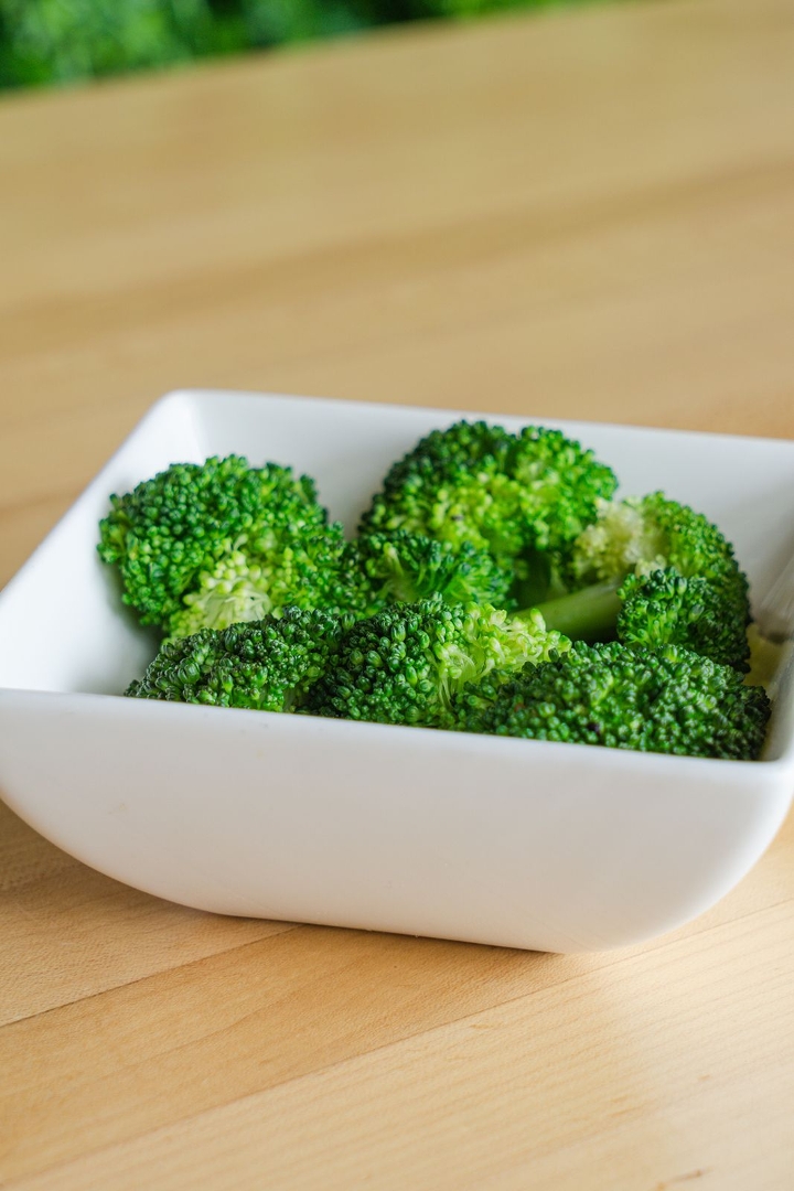 Order Kids Broccoli food online from Blue Water store, Grand Rapids on bringmethat.com