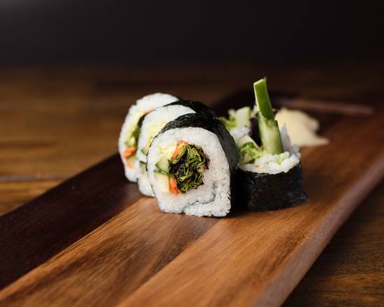 Order Veggie Roll food online from Southwest Grillers store, San Diego on bringmethat.com