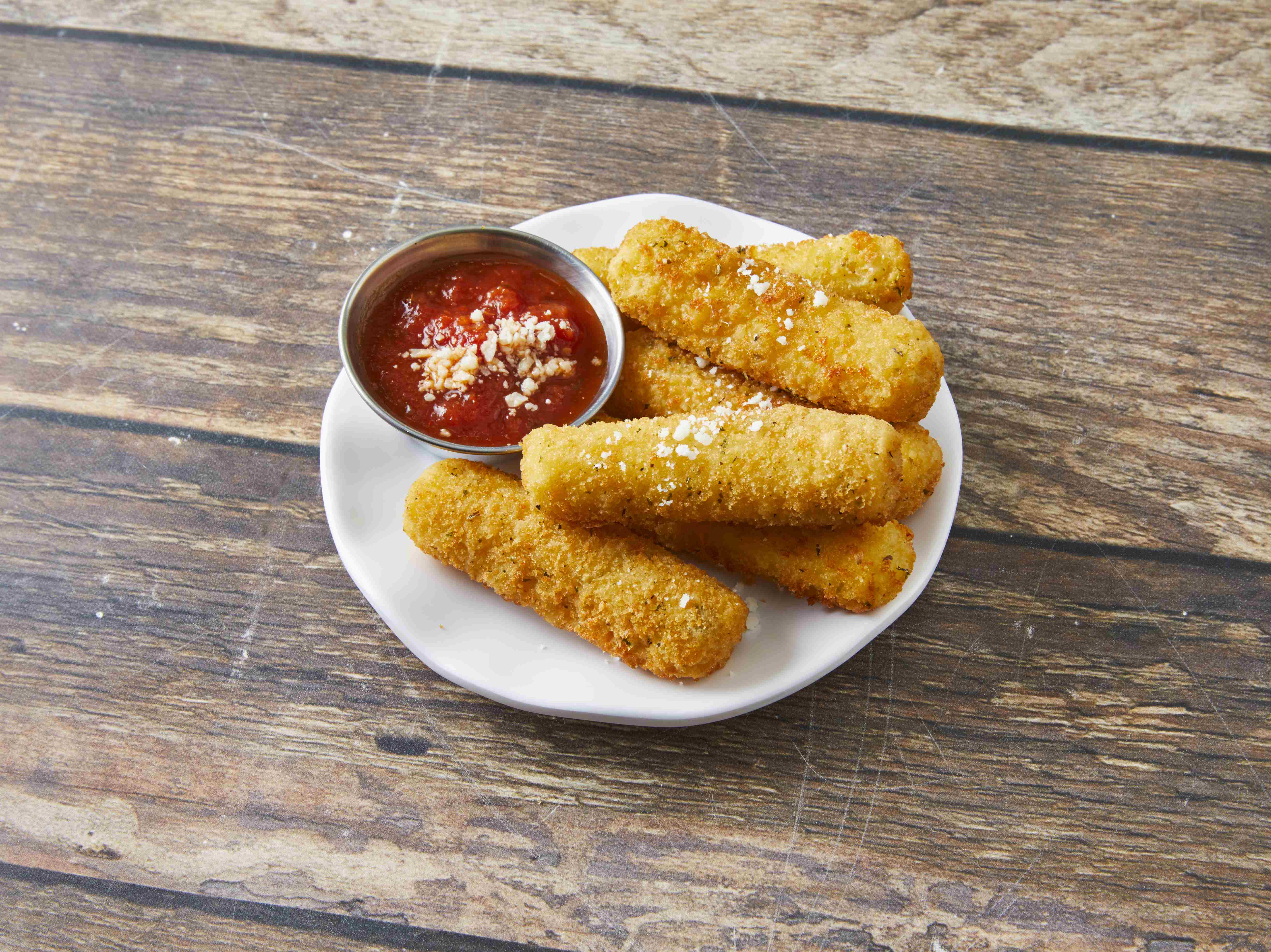 Order Mozzarella Sticks food online from Tom & Jerry's Gyros store, Chicago on bringmethat.com