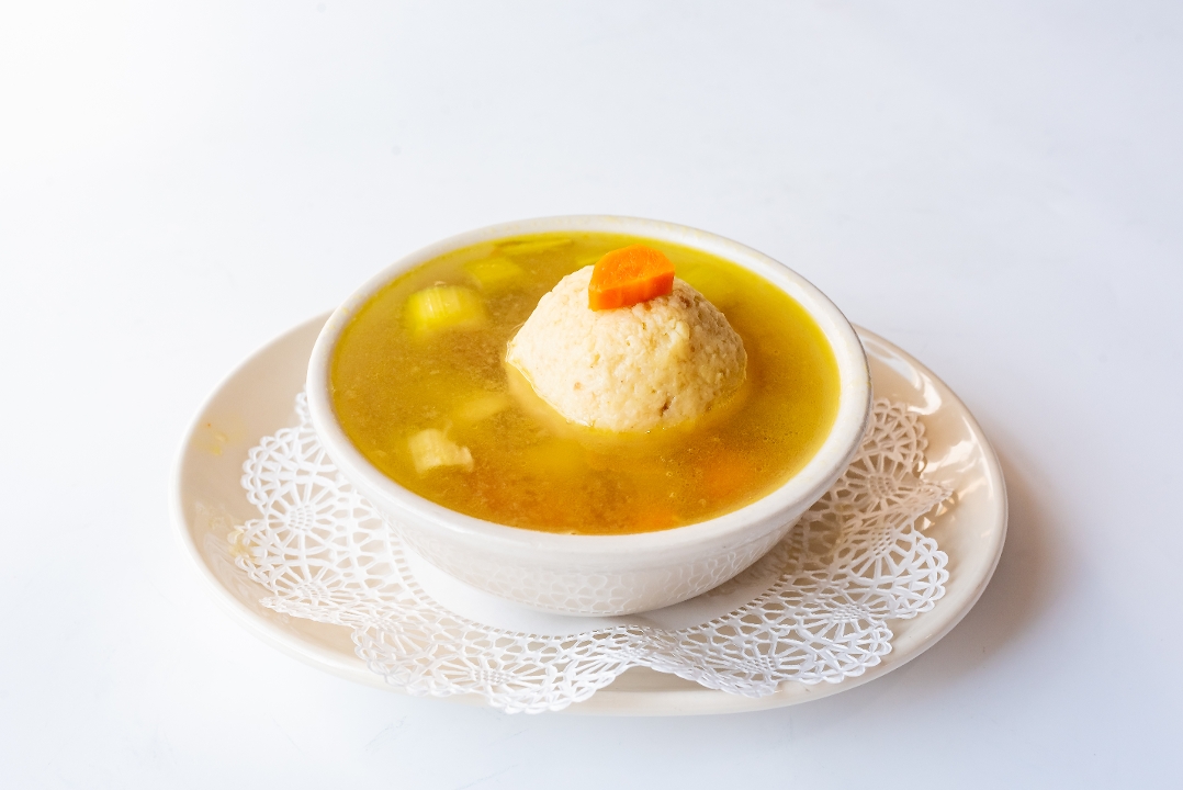 Order Matzo Ball Soup food online from Kup A Joe Cafe store, Frankfort on bringmethat.com