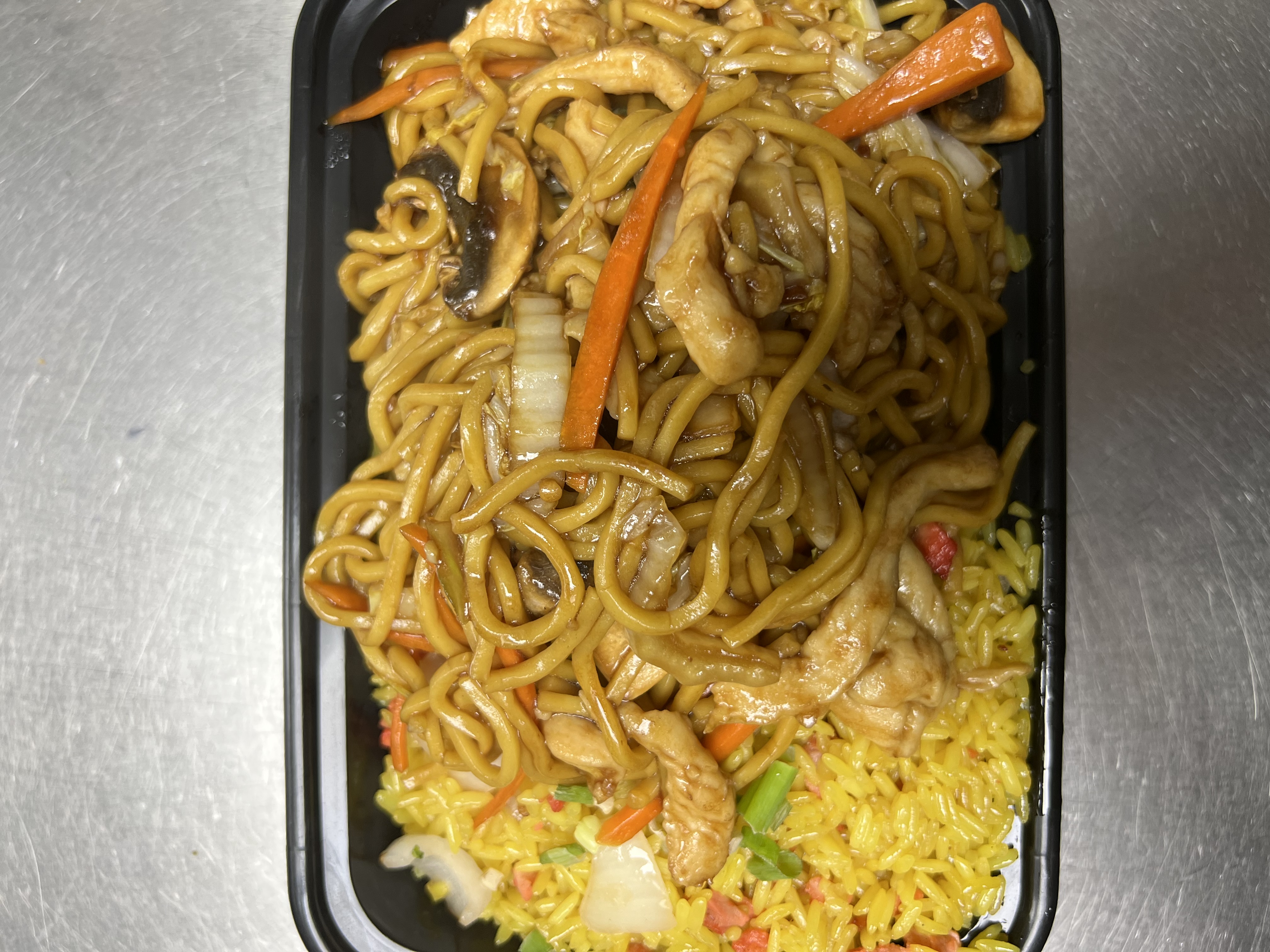 Order C45. Chicken Lo Mein Combo Special food online from King Chef Chinese Restaurant store, West Haven on bringmethat.com