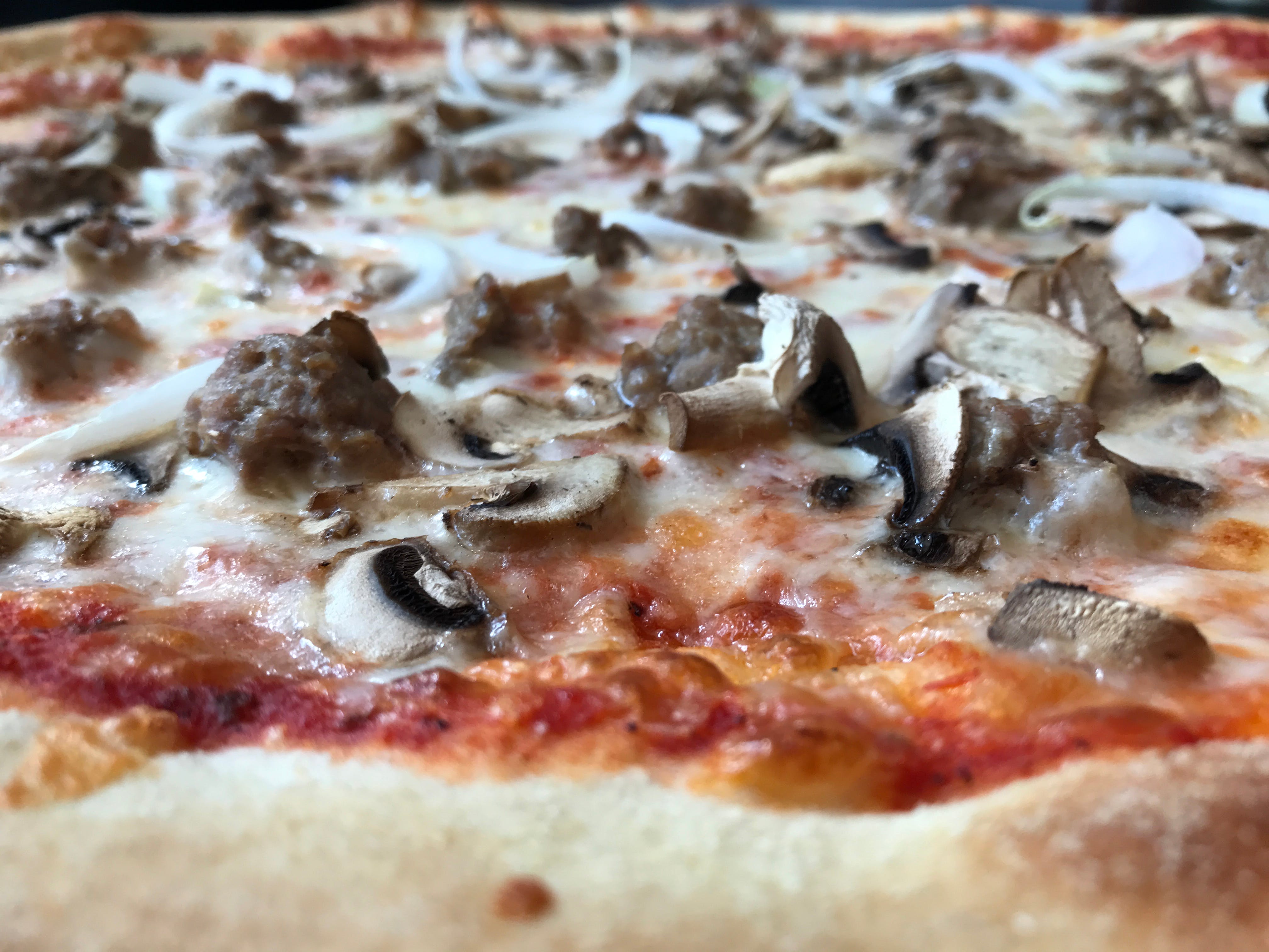 Order Sausage, Mushrooms & Onions Pizza - 14" food online from Brick 3 Pizza store, Milwaukee on bringmethat.com