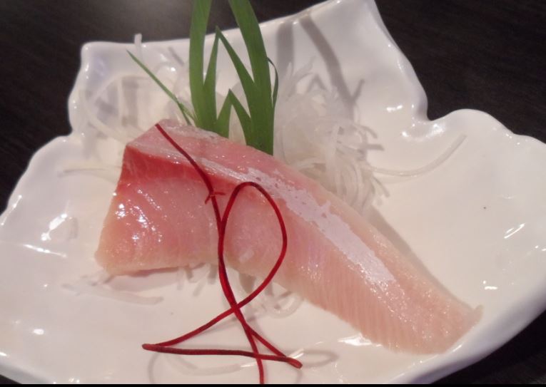 Order F5. Yellowtail Belly Sashimi food online from Icho Izakaya Fusion Cuisine store, Temple City on bringmethat.com
