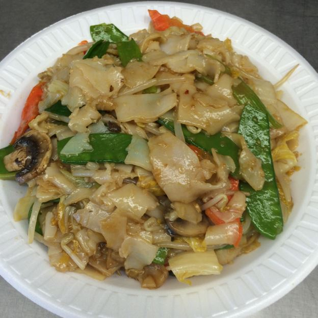 Order Vegetable Chow Fun food online from Sunny Chinese Food store, Clarks Summit on bringmethat.com
