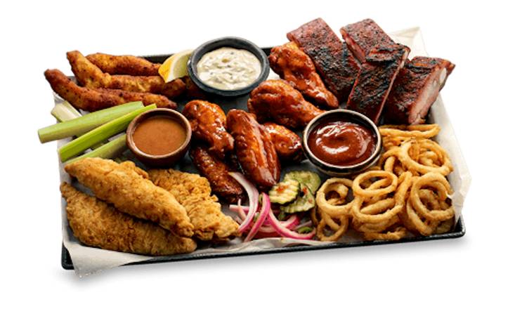Order DAVE'S SAMPLER PLATTER food online from Famous Dave's store, El Centro on bringmethat.com