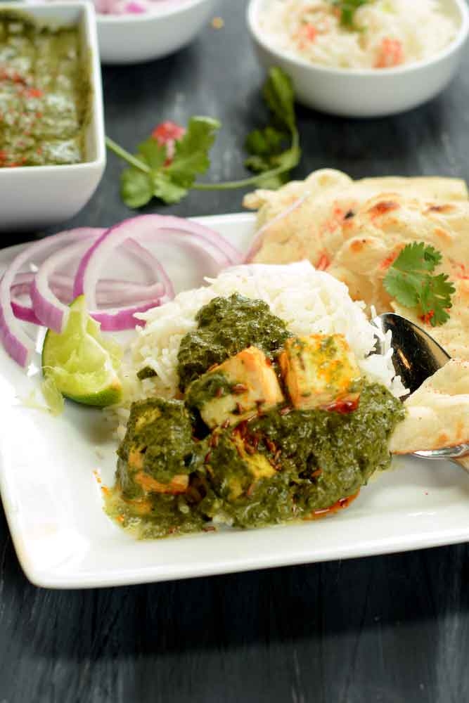 Order Saag Paneer food online from Bawarchi Biryanis store, Ashburn on bringmethat.com