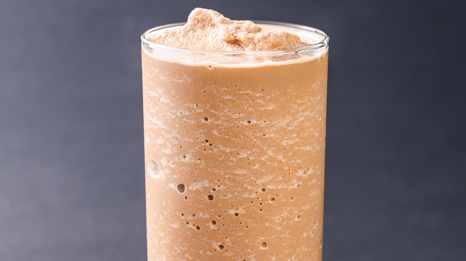 Order Blended Spiced Chai Tea food online from Bodhi Leaf Coffee Traders store, Newhall on bringmethat.com