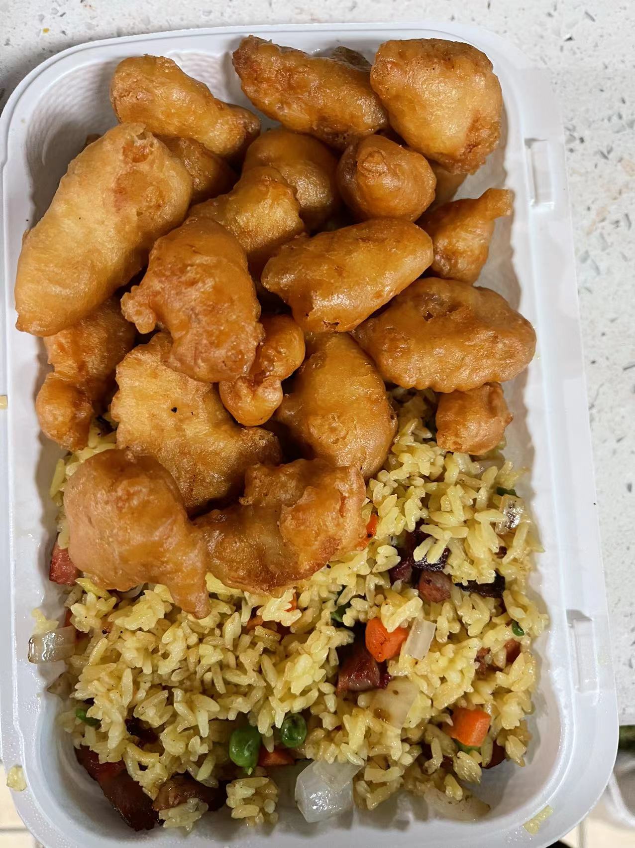 Order C08. Sweet and Sour Chicken Combo food online from Ming Hing Restaurant store, Brooklyn on bringmethat.com