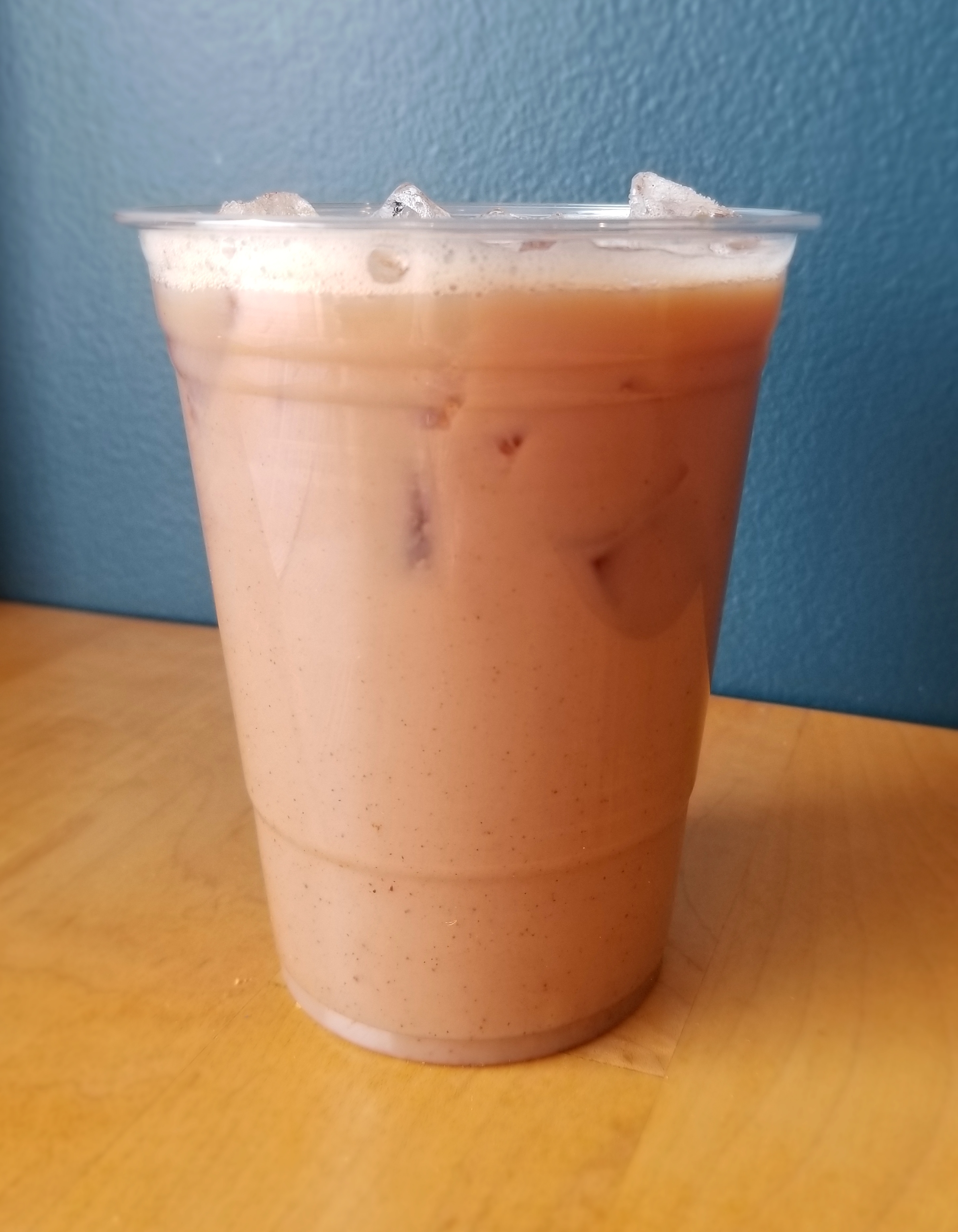 Order Iced Chai Tea Latte food online from Daily Dose Cafe and Espresso store, Minneapolis on bringmethat.com