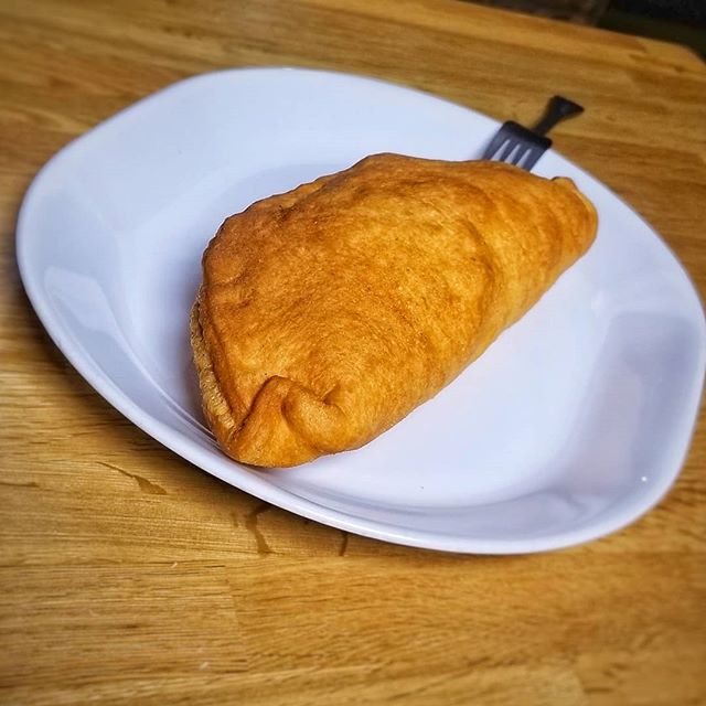 Order Panzerotti/Calzone food online from Jake's Pizza store, Glenview on bringmethat.com