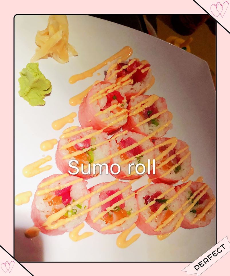 Order King Salmon Roll food online from Sumo Japanese Steak House store, Edmond on bringmethat.com