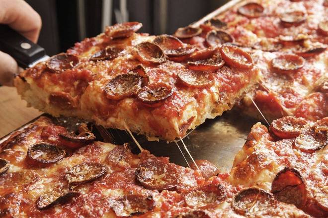 Order Sicilian Pizza [Small 10] food online from Mr Pizza store, Oklahoma City on bringmethat.com